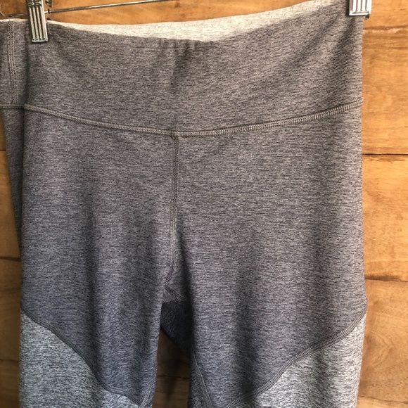 NWOT OUTDOOR VOICES LEGGINGS medium - Picture 2 of 3